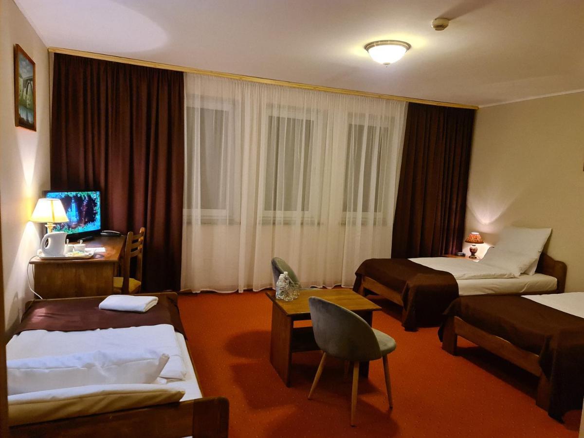 Hotel โควอตสโก ภายนอก รูปภาพ